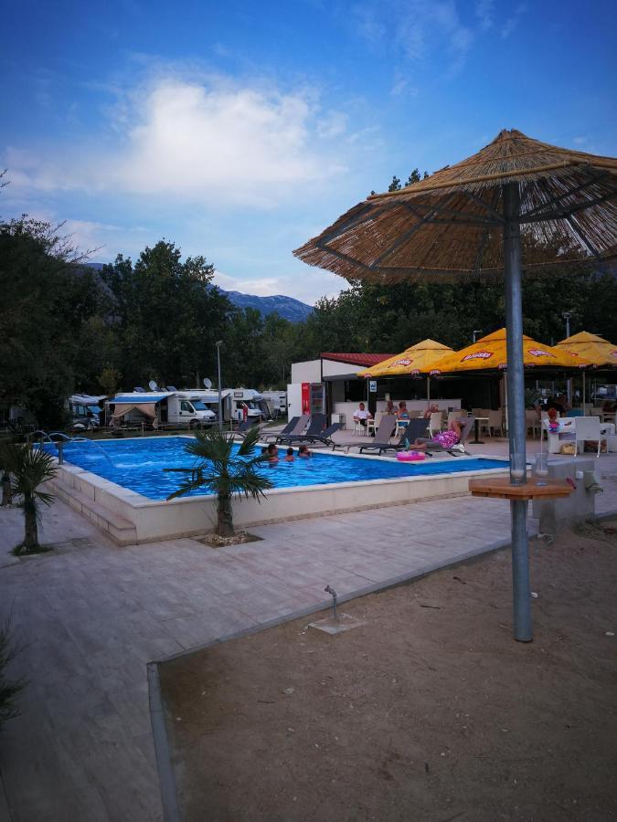 Jadra Appartamento Omiš